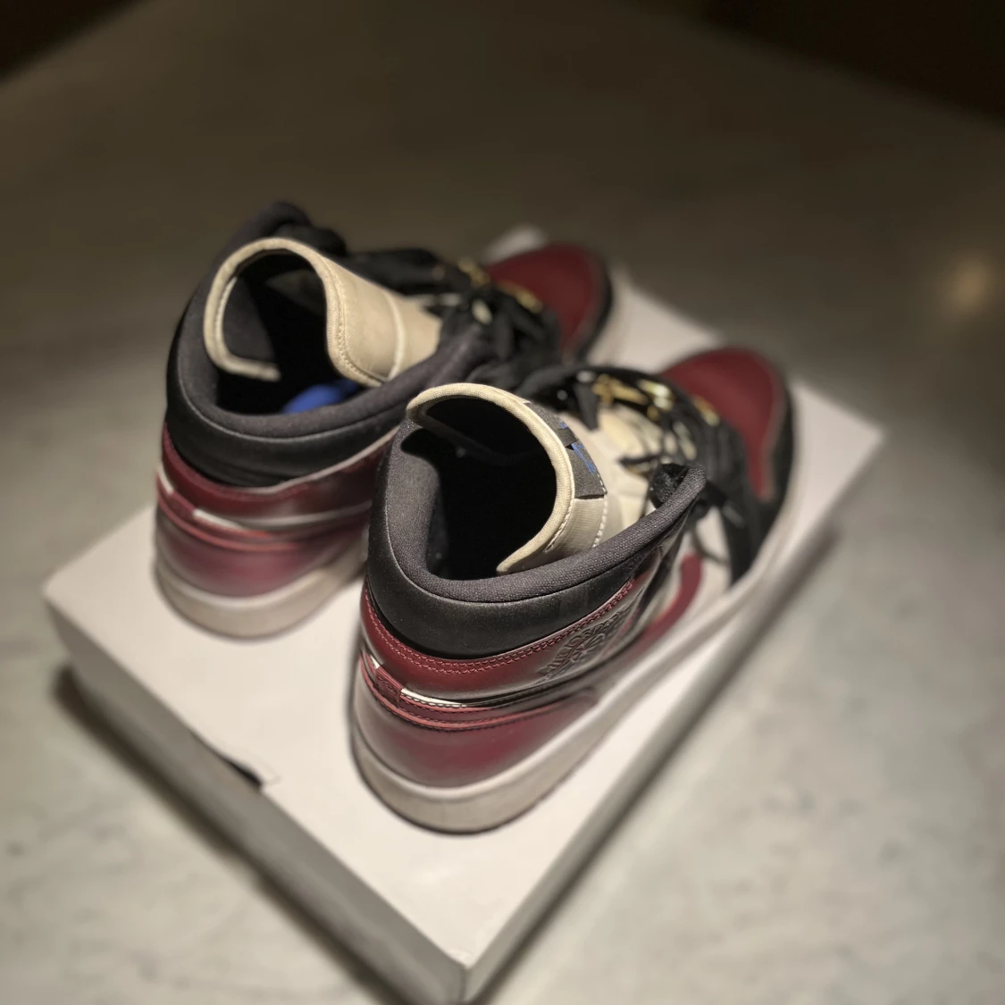 Jordan 1 ”Dark Beetroot” mid - 91