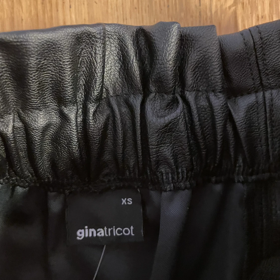 Kjol i fejkskinn - 90