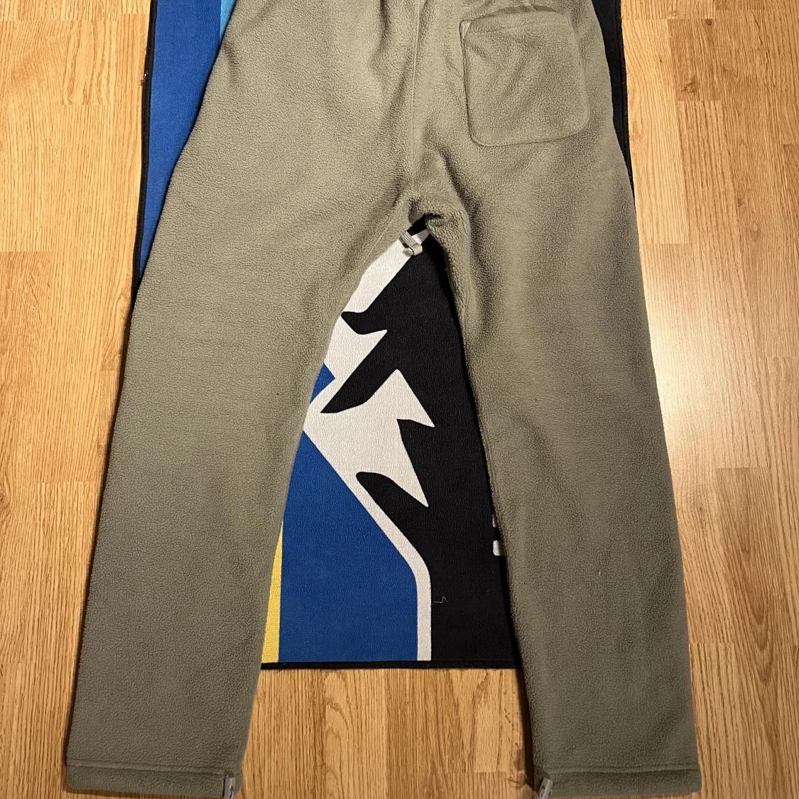 Fear of God ESSENTIALS Polar Fleece Pant - 91