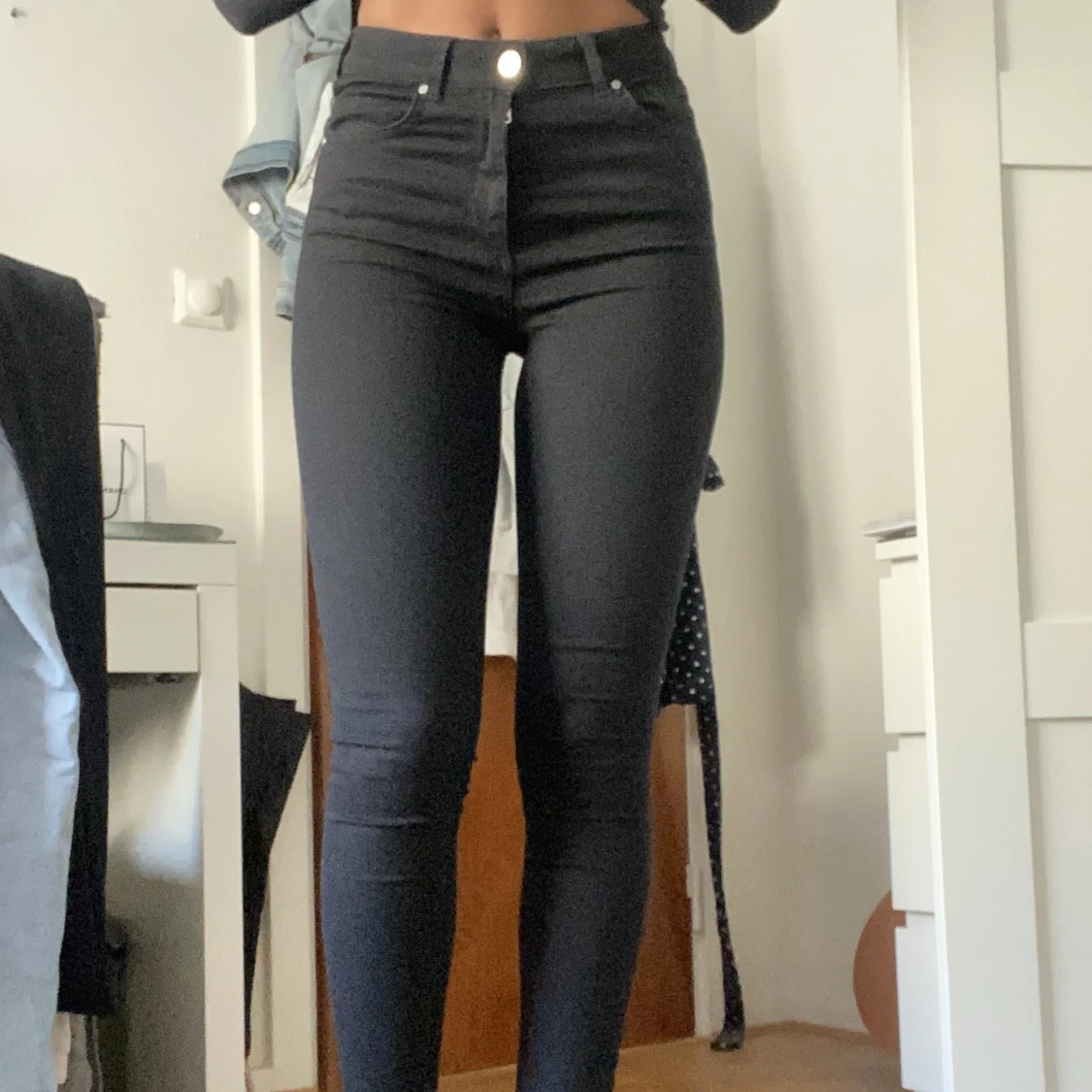 Svarta skinnyjeans - 90