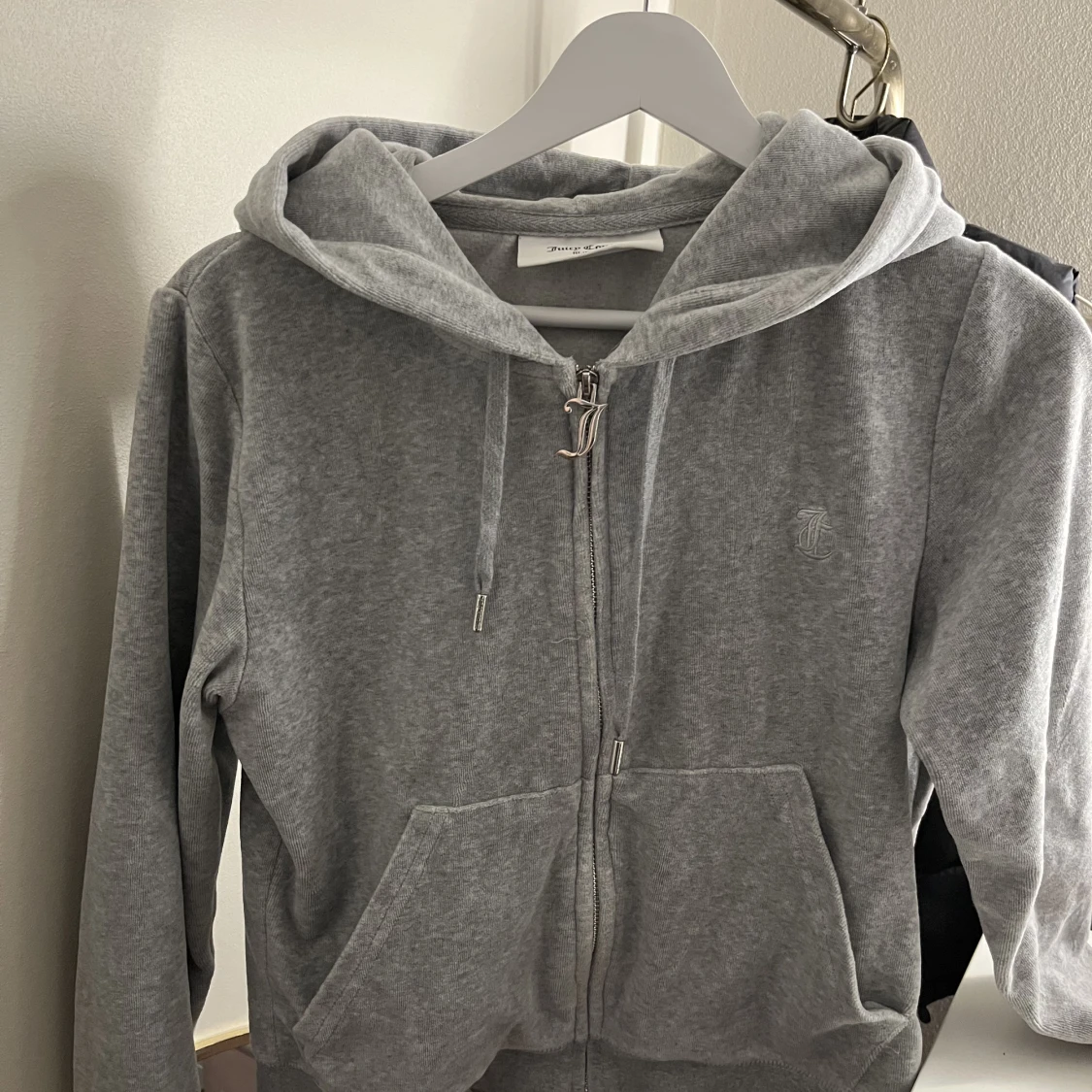 Juicy ziphoodie storlek M - 90