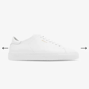 Fina Arigatos  - Säljer ett par Arigato clean 90s då dom inte kommer till användning. Köptes sommaren 2021 men bara använda max 7 gånger därför ett väldigt bra skick. Nypris 2250kr, vid snabb affär kan jag tänka mig att gå ner i pris❤️ Skicka meddelande för egna bilder.😊 