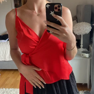 Rött linne - Rött linne från NAKD❤️ Använt 1 gång!!