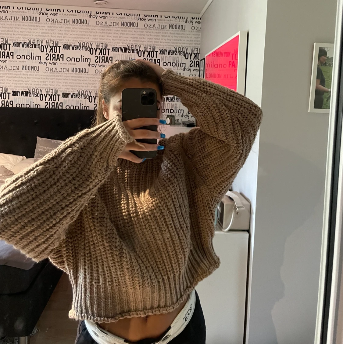 Beige stickad tröja - 90