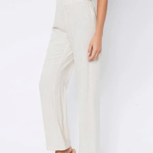 Linnebyxor  - Fina linnebyxor perfekt för sommaren 💗