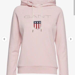 Gant hoodie - Säljer min rosa gant Hoodie för 349kr❤️‍🔥❤️‍🔥❤️‍🔥Köptes för 500kr🥰