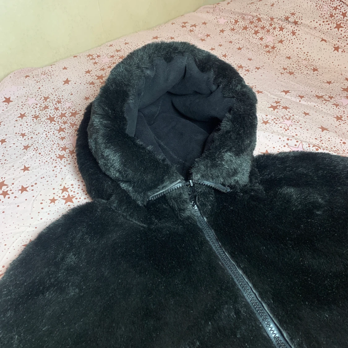 Sagolik CAPE / LÖSLUVA i fuskpäls!  - 90