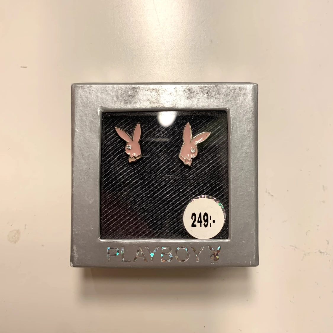 Playboy öronhängen 