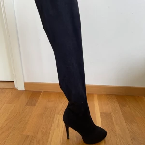 Overknees klackar  - Använda en gång