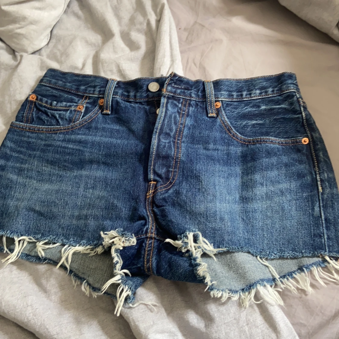Levis shorts  - 90