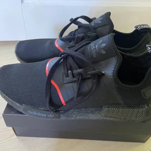 Addidas nmd boost - Nästan nyskick, storlek 44 