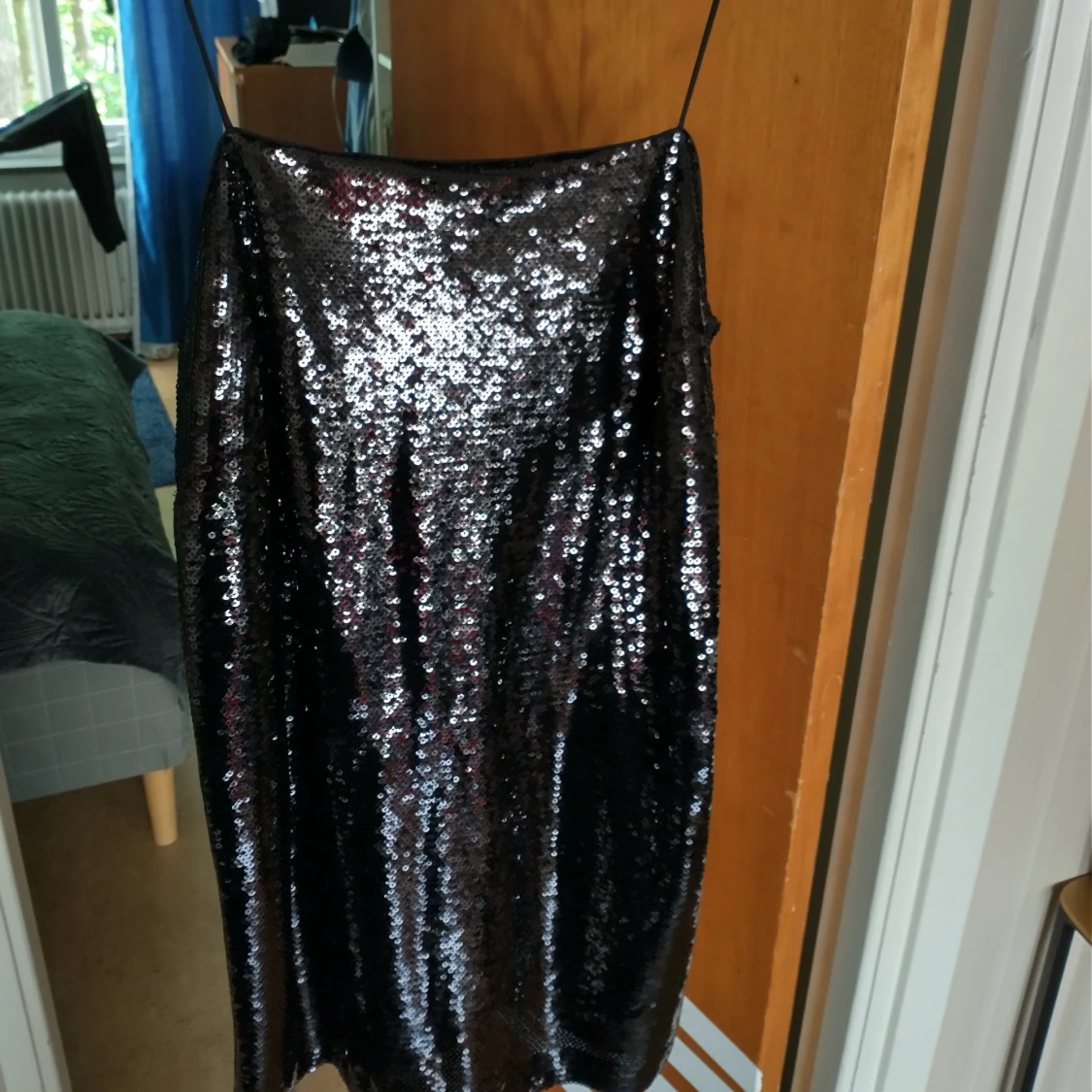 Fest klänning oanvänd - 91