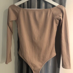 Of sholder body - Kolla mina andra annonser för att få paketpris!