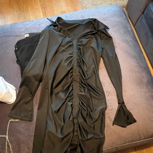 Klänning  - Passar S & M