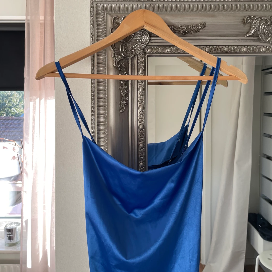 Silkesklänning - blå  - 90