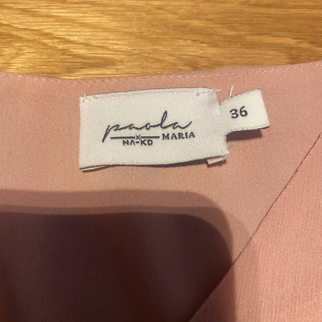 Klänning i ljusrosa  - 90