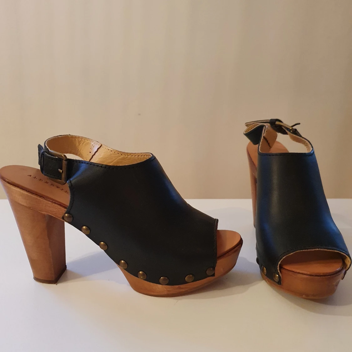 Platåsandaler högklackat träskor läder skinn strl 39 Alberville - 90