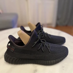 Yeezy 350 - Yeezy Boost 350 V2 Black (Non-Reflective) Box included  Size 48