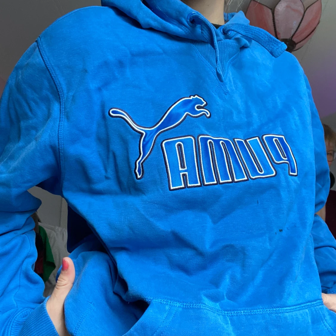 Blå Puma hoodie  - 91