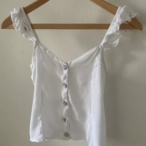 Linne XS - Sjukt snyggt linne från HM! Sparsamt använd då den är för liten för mig. I princip nyskick 