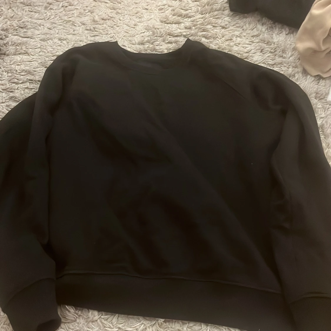 Svart tröja 