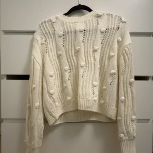 Stickad tröja - Nästan aldrig använd 