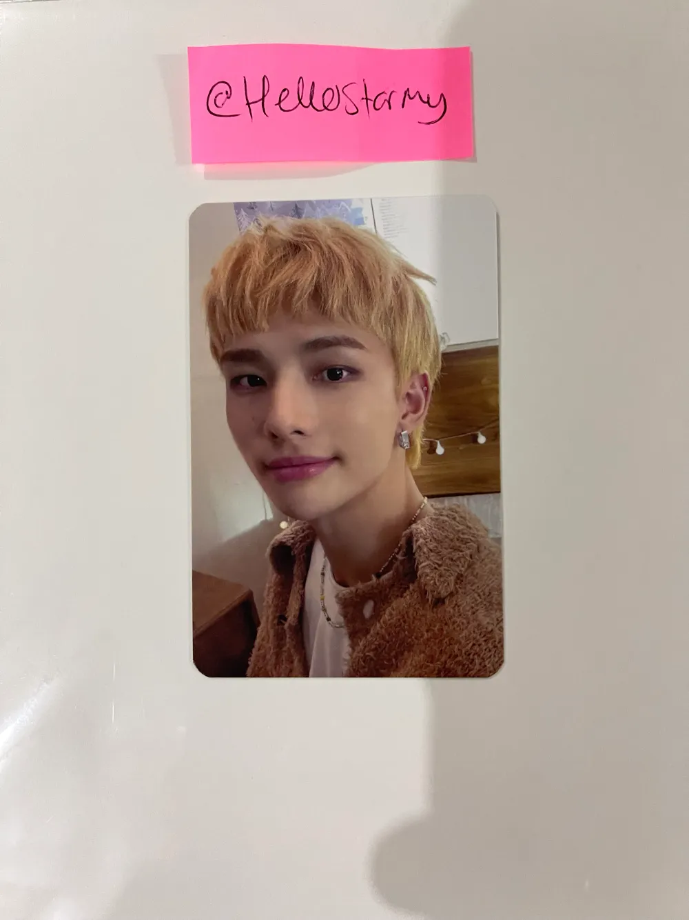 SKZ 3rd gen membership Hyunjin pc  -Officiall - You can only get by buying the membership. Övrigt.