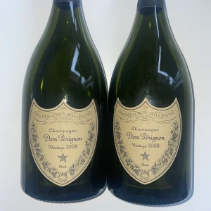 Dom perignon - 2 stycken champagne flaskor. Dom perignon 0.75l från primaårgången 2008. Priset vardera: 3850kr 