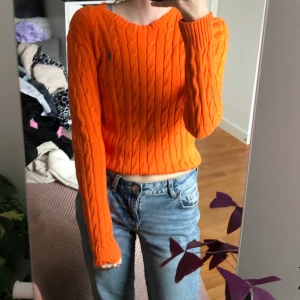  ÄKTA Ralph loren tröja - Ralph lauren tröja, äkta! Använd några gånger. Frakt tillkommer på 80kr. 