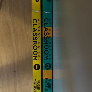 Assassination classroom  - Shipping depends on how much mangas you’ll buy so don’t rely on the price I set, each volume costs 120kr. 