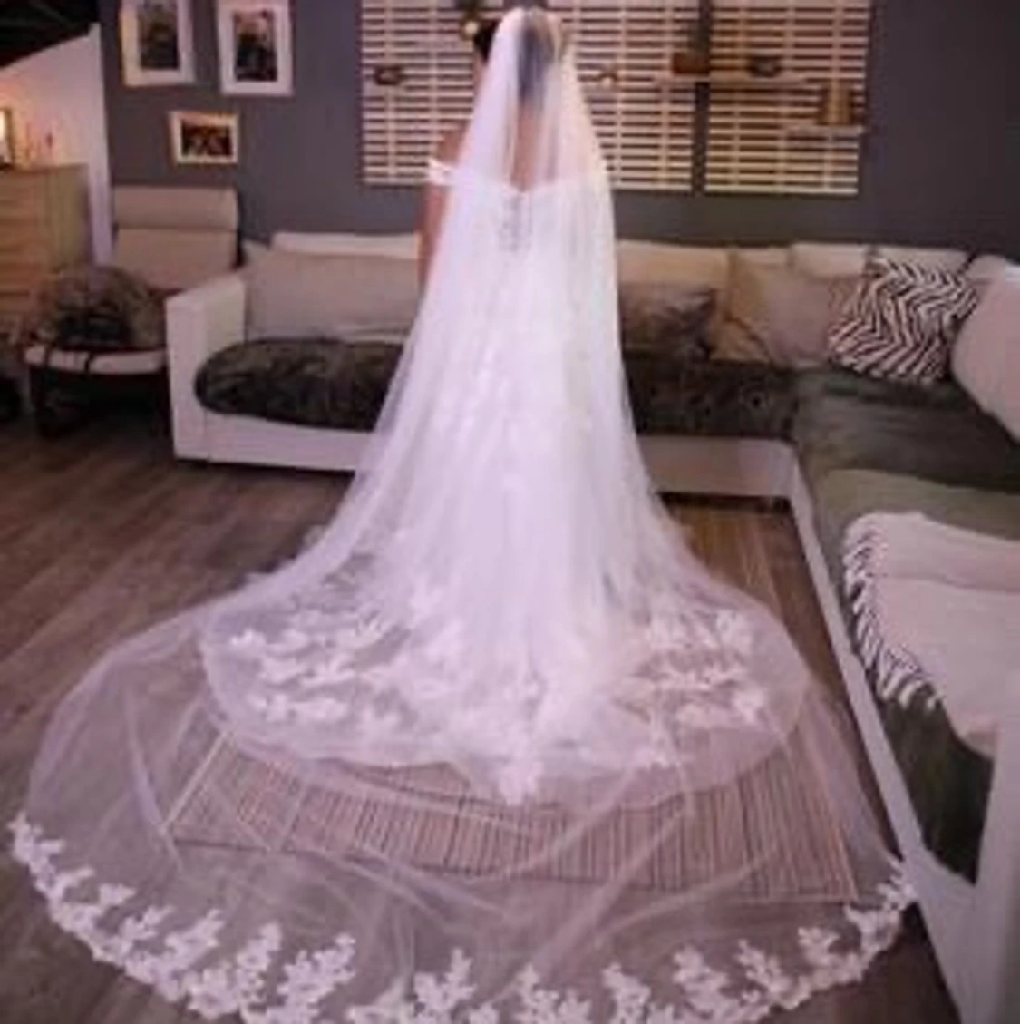 Brudklänning, krona och slöja paket  - 91