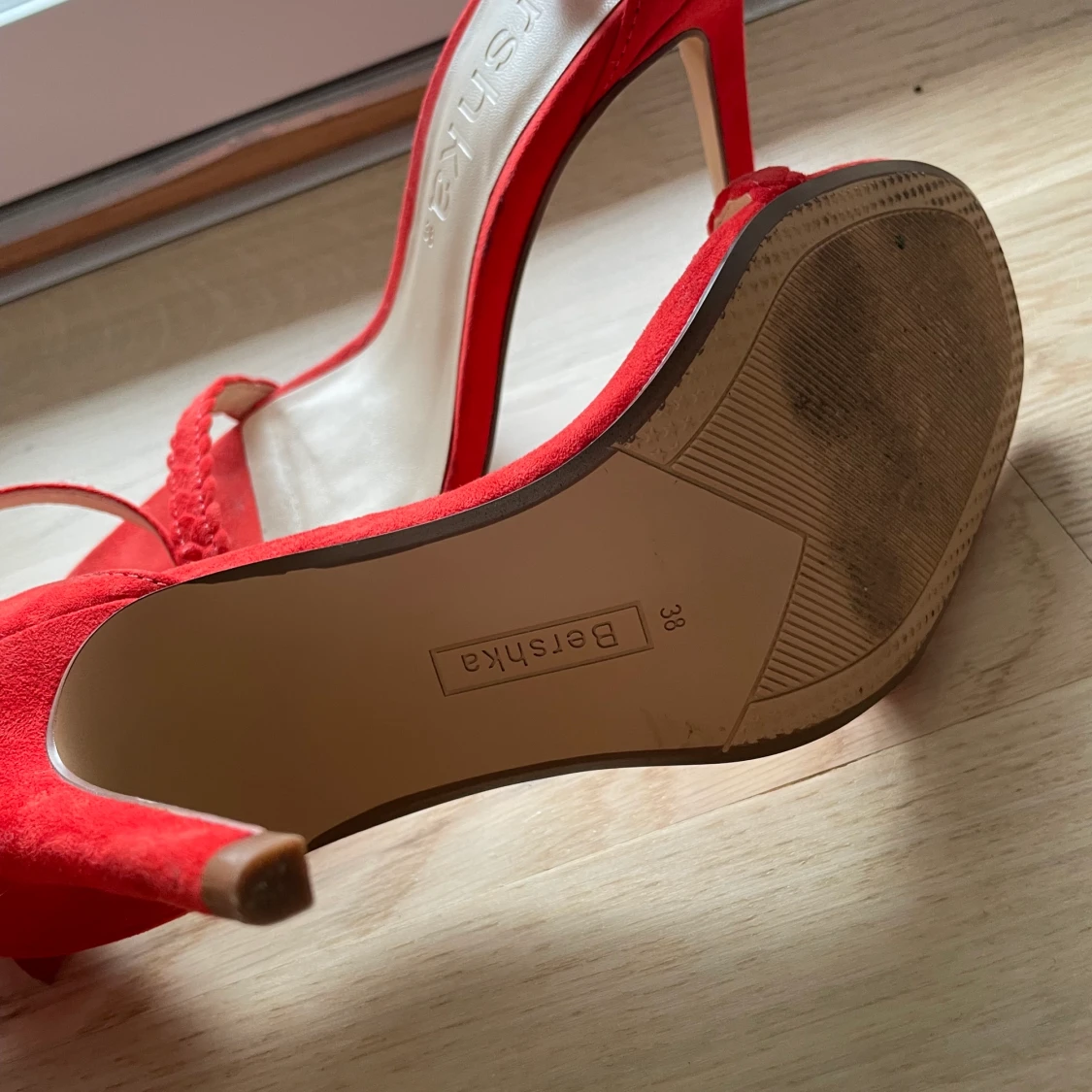 Klackar bershka 38 - 91