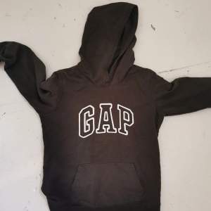 Hoodie GAP strl M bra skick. 