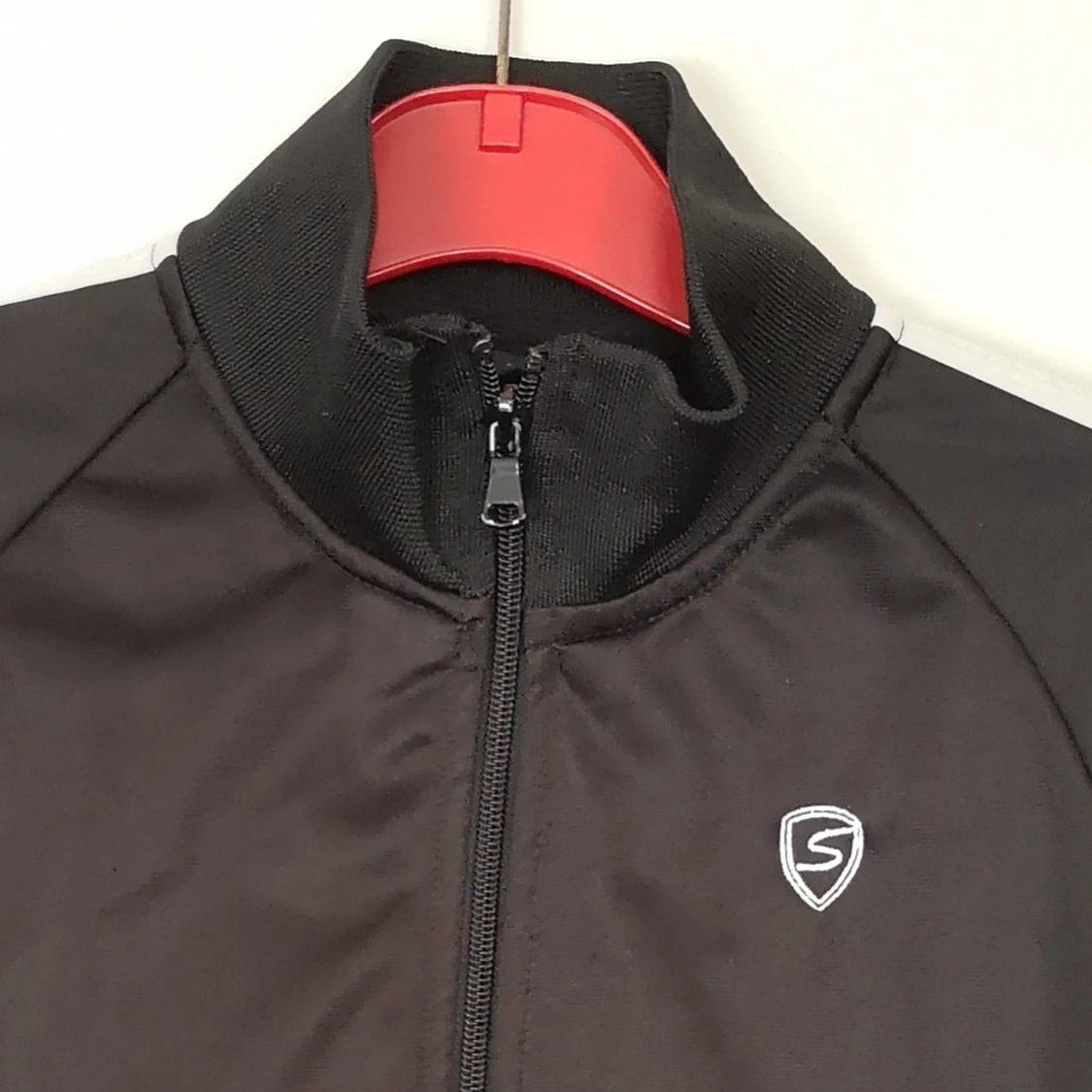 Tränings kofta  - 91