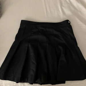 Tenniskjol  - Tenniskjol från H&M. 