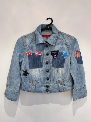 Jeansjacka  - Superfin jeansjacka 