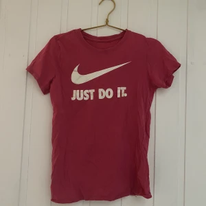 T shirt - Rosa nike t-shirt 