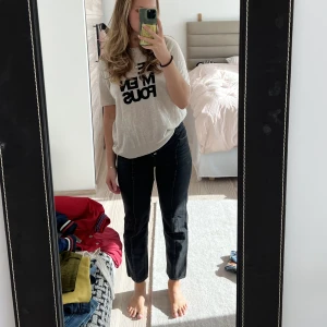 Levis jeans straight  - Straight jeans från Levis. Säljs pga växt ur.