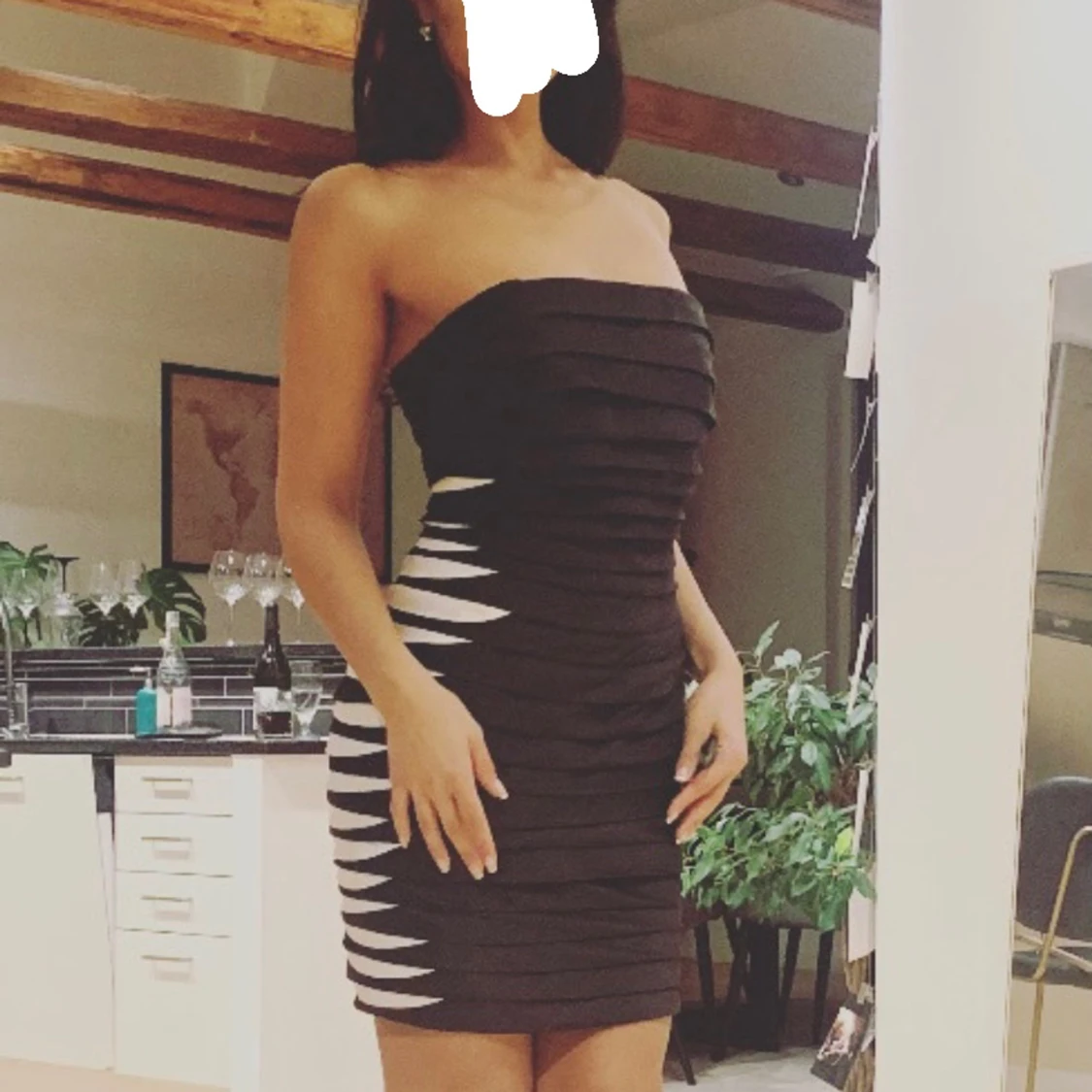 Lilla svarta. Don Doca klänning  - 90