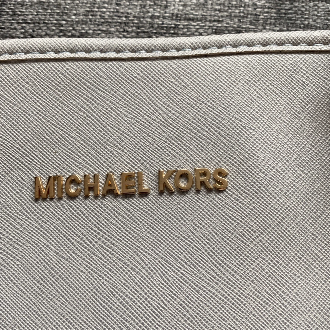 Michael kors väska  - 90