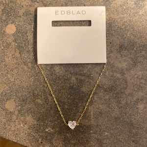 Armband - Super snyggt armband från Edblad. Oanvänt och helt nytt