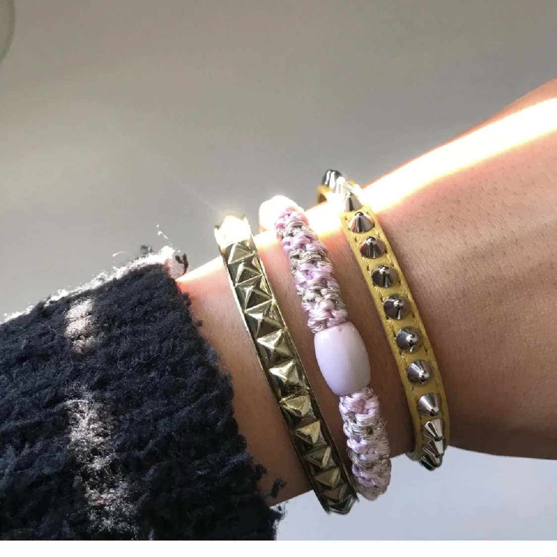 Armband guld nitar - 90