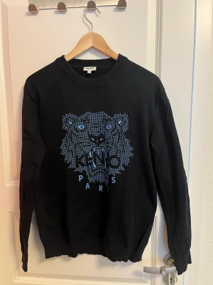 Kenzo Paris - Kenzo Paris tröja strl M.