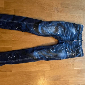 Dsquared 2 Jeans Marine Denim - Dsquared 2 Jeans Marine Denim( ÄKTA ) Cond 8/10 Storlek 44