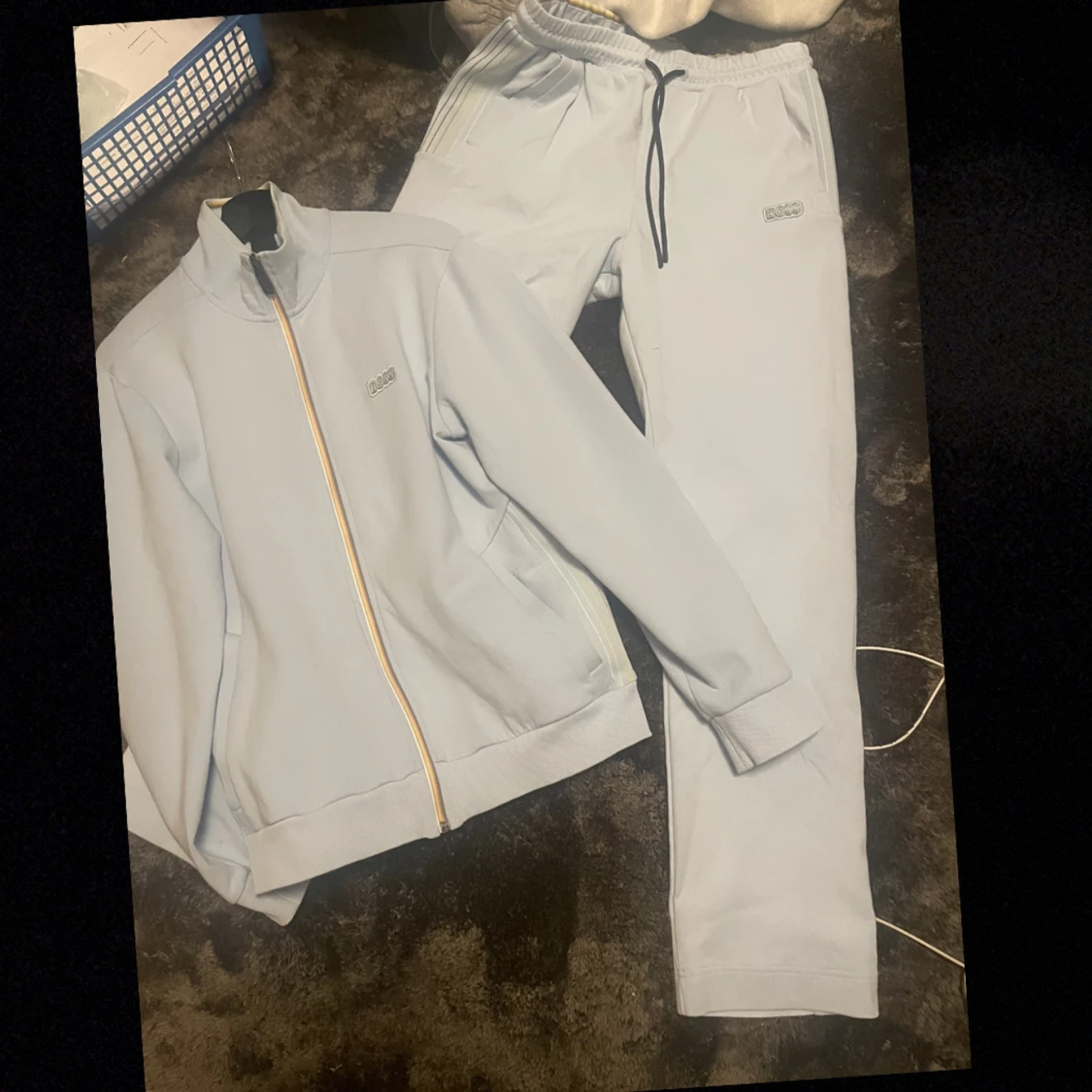 Hugo boss tracksuit - 90