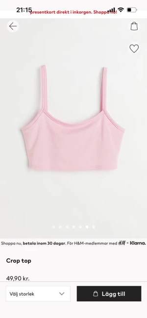 Söta sommar toppar - Två stycken helt nya basic toppar från hm i rosa och blå i strl XS 💙säljes pga för små 💙nypris 50 kr styck (100kr) 🦋köparen står för frakt