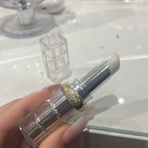 Läppglans  - 40kr + frakt Endast testad 