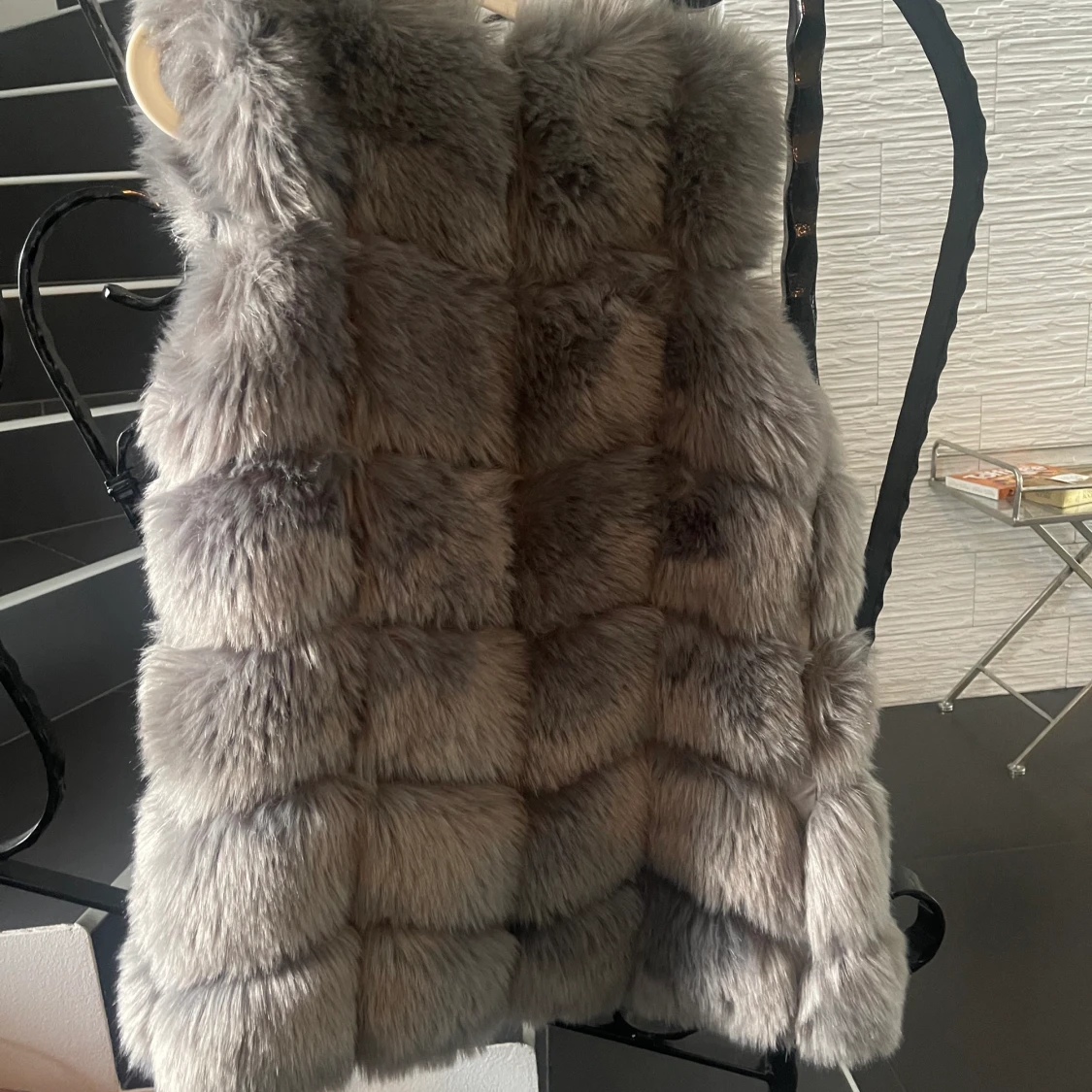 Pälsväst med fake päls  - 91