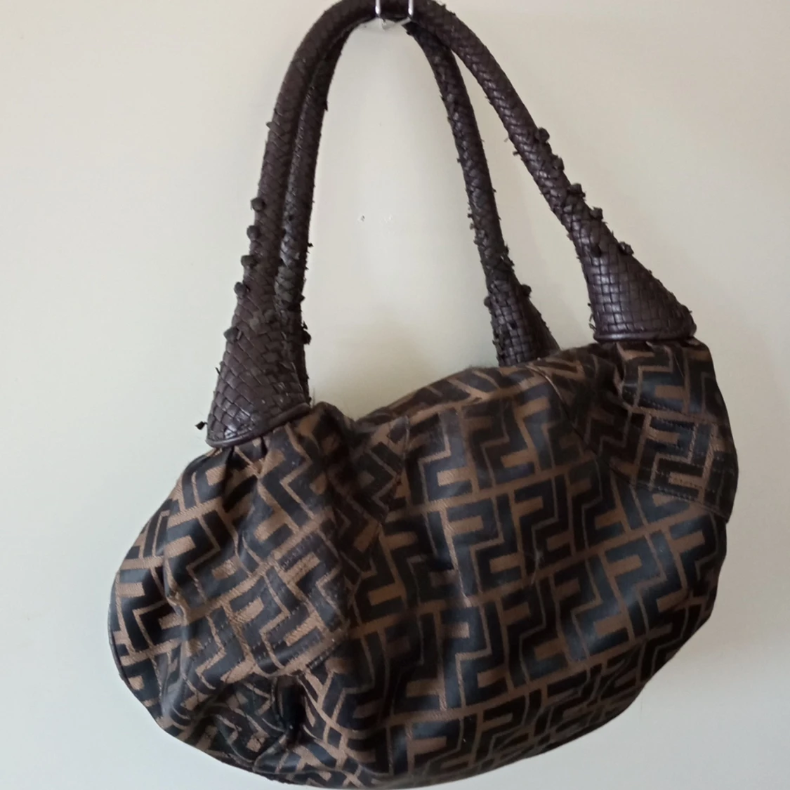 Fendi axelremsväska - 90