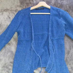 kofta - bra skick! knappt använd 